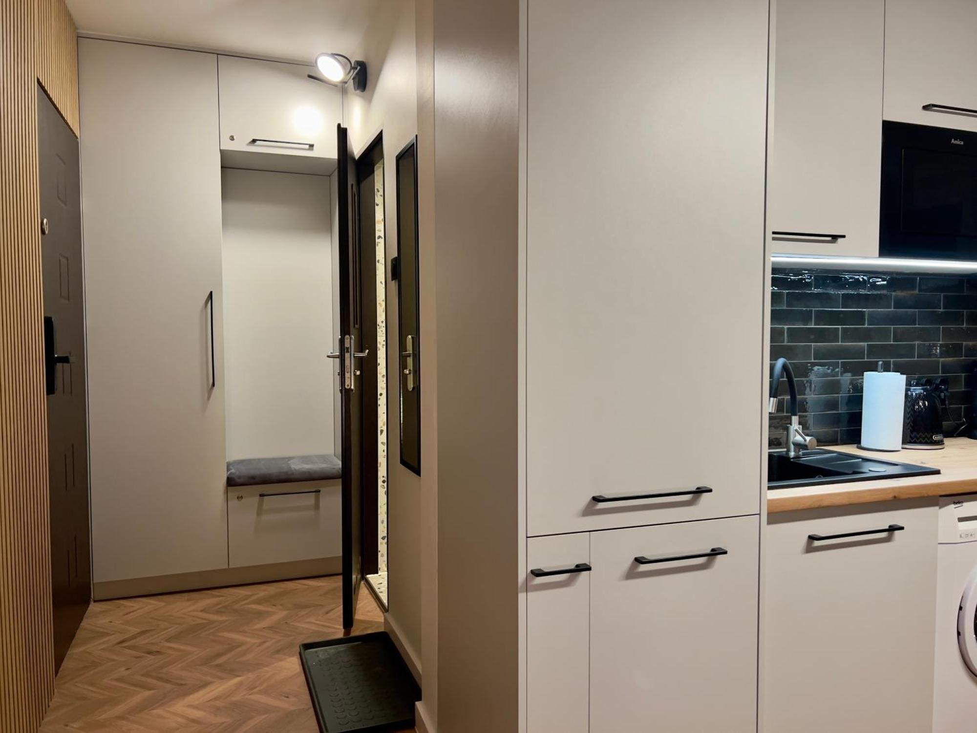 Apartament Dworcowa Konin  Buitenkant foto