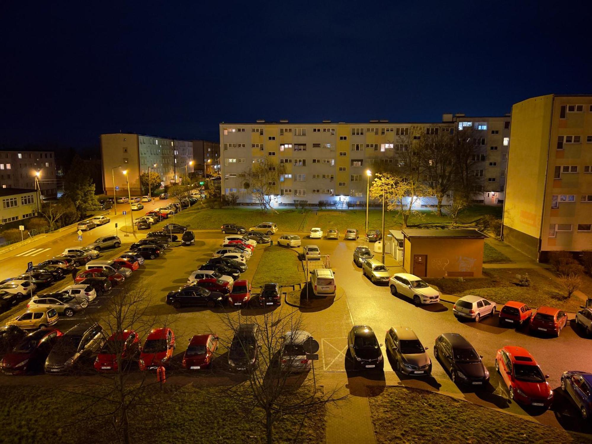 Apartament Dworcowa Konin  Buitenkant foto